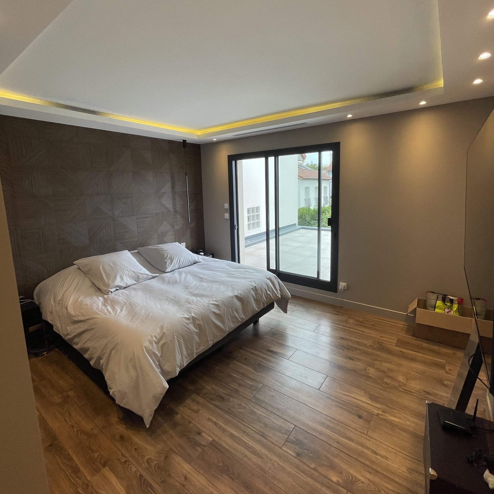 Maison neuve a Antony ( 92 )