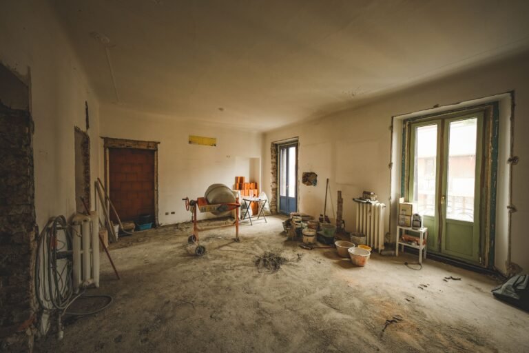 Les 8 erreurs à éviter quand on rénove son appartement en Île-de-France